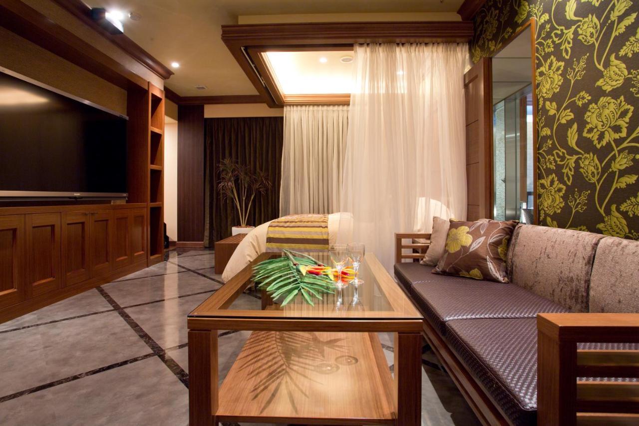 Hotel And Spa Lotus Modern (Adults Only) Kyoto Eksteriør billede