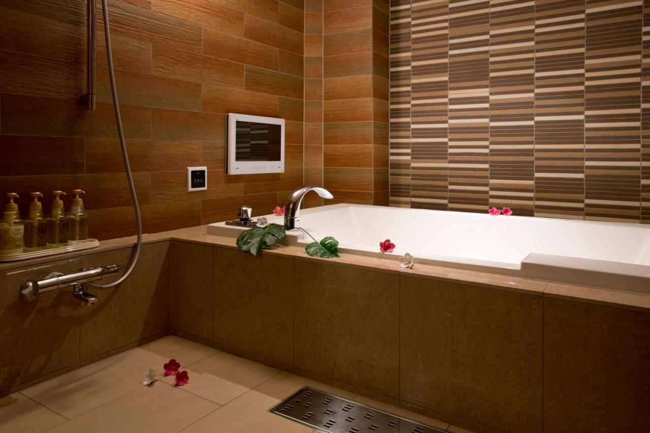 Hotel And Spa Lotus Modern (Adults Only) Kyoto Eksteriør billede